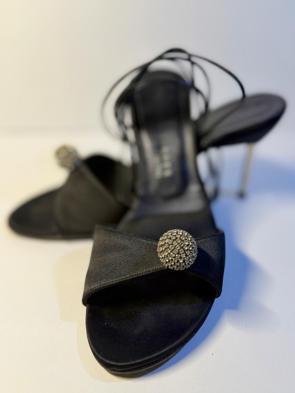 Vintage! REBECA SANVER. SPAIN. Black stilettos with Crystal Ball. Satin. Size 7